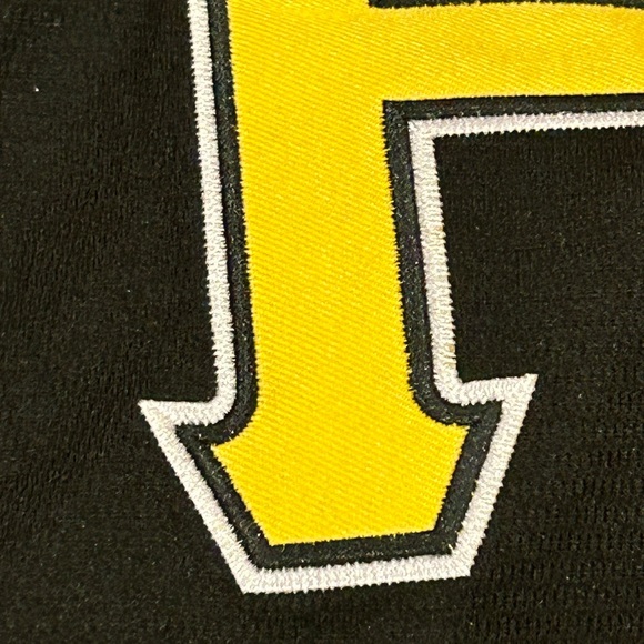 Brand new Paul Skenes Jersey Pittsburgh Pirates ADULT - Picture 3 of 7